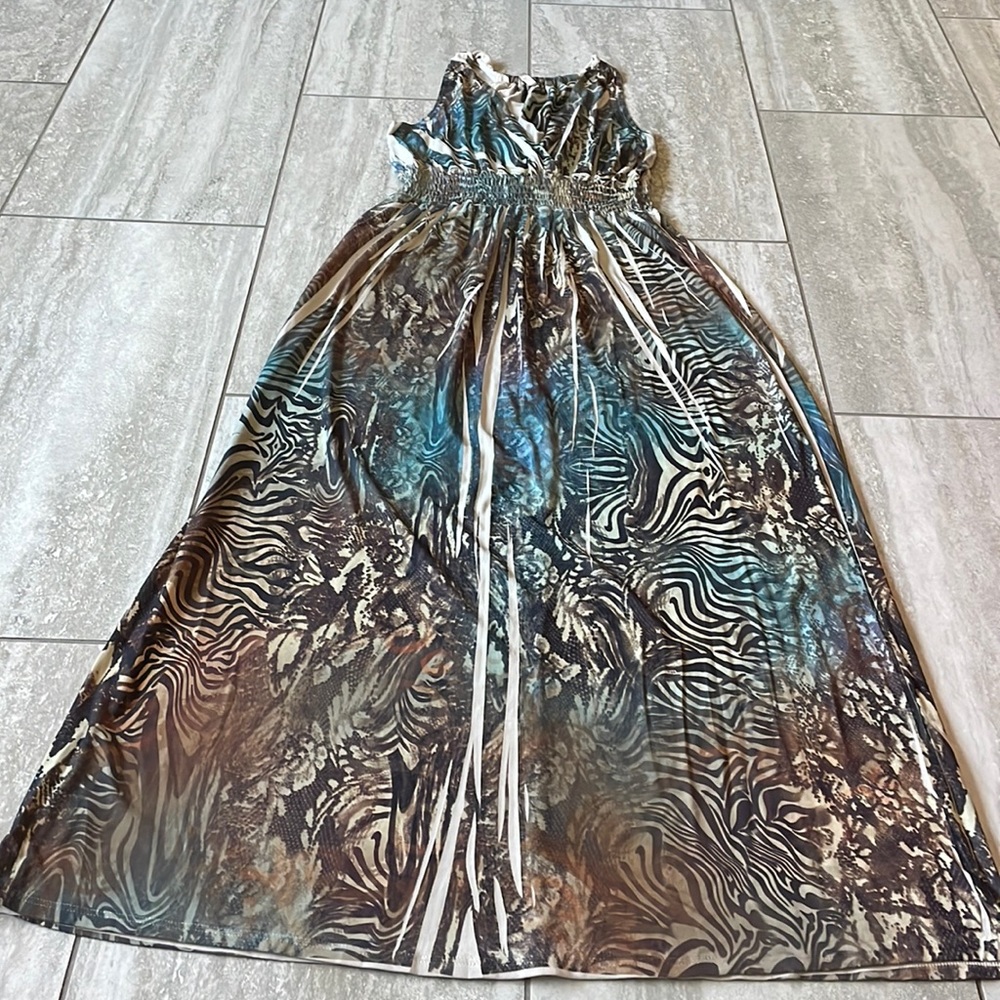 Preloved peacock sleeveless full length maxi sundress for women,Medium